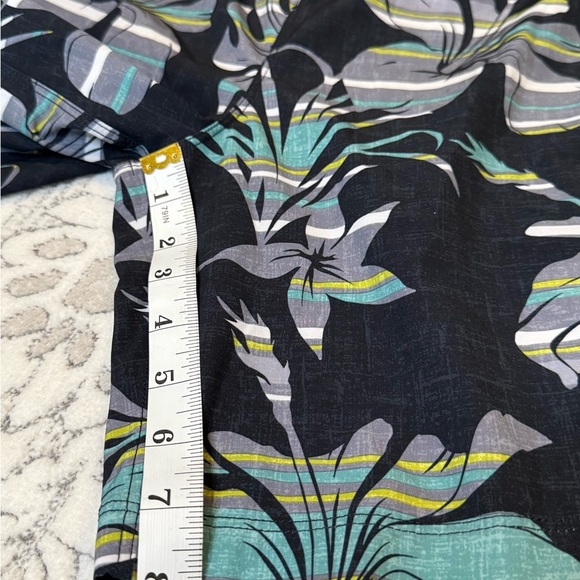 SPEEDO men’s medium swim trunks - Picture 8 of 10